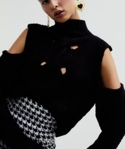 Knitz Knitwear Keke Cut-Out Turtleneck