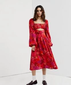 Ready-to-Wear Curve Styles Nikki Midi Dress