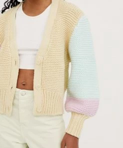 Knitz Kerry Cropped Cardigan