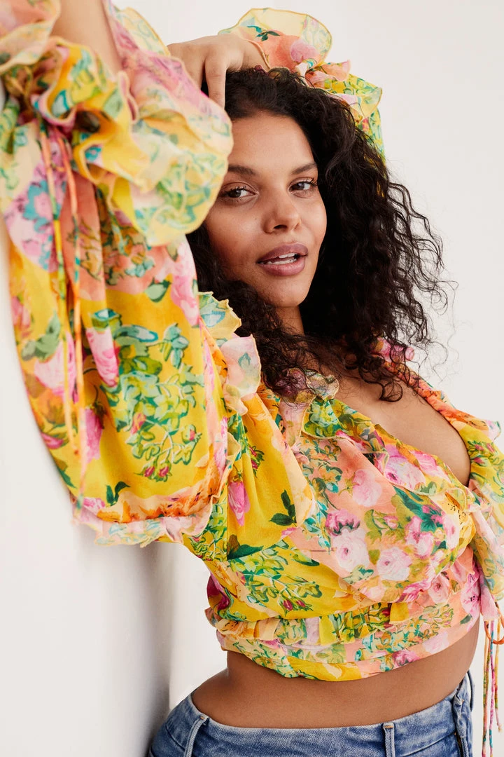 Ready-to-Wear Nina Top 8 Ready-to-Wear Nina Top