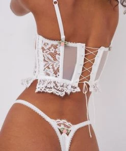 Victorias Secret Chantilly Lace Thong Panty