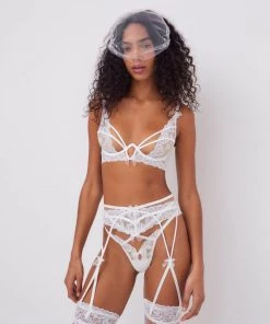 Victorias Secret Lingerie Lace Heart Embroidery Garter Belt 9 Victorias Secret Lingerie Lace Heart Embroidery Garter Belt