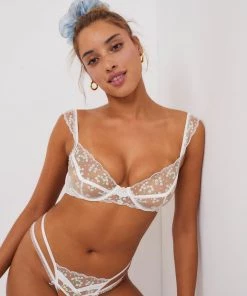 Victorias Secret Baby's Breath Underwire Bra
