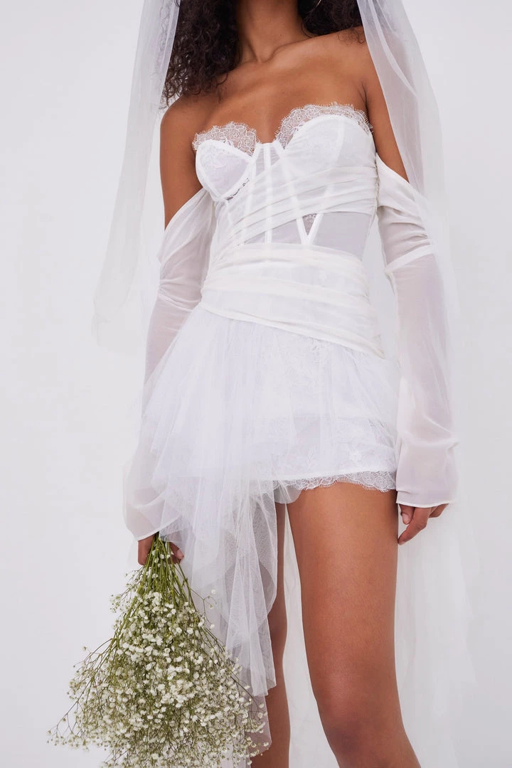 For Love & Lemons Bridal Wedding Shop Eve Bridal Gown 5 For Love & Lemons Bridal Wedding Shop Eve Bridal Gown