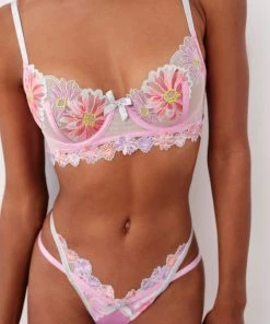 Victorias Secret Aster Embroidery Underwire Bra
