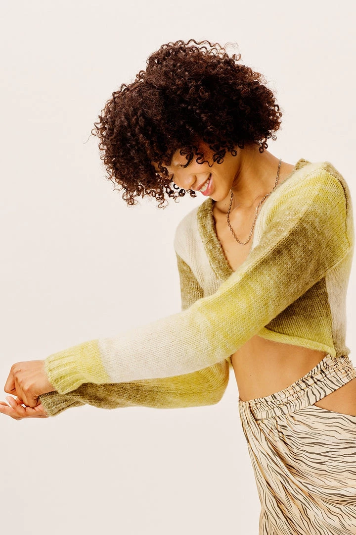 Knitz Celeste Twist Front Crop Sweater Sale 3 Knitz Celeste Twist Front Crop Sweater Sale