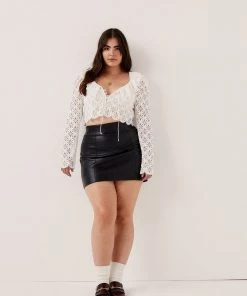 Ready-to-Wear Sale Charmaine Crop Top