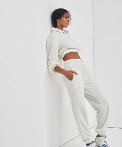 For Love & Leisure Ellie Sweatshirt 12 For Love & Leisure Ellie Sweatshirt