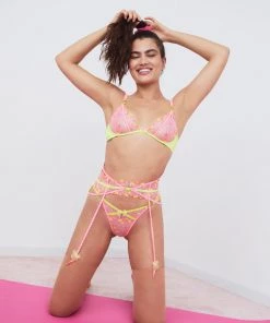 Victorias Secret Tossed Heart Embroidery Garter Belt