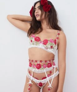 Victorias Secret Lingerie V-Day Floral Embroidery Garter Belt