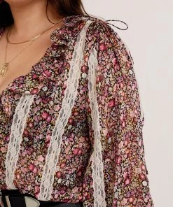 Ready-to-Wear Sale Vanessa Blouse 19 Ready-to-Wear Sale Vanessa Blouse