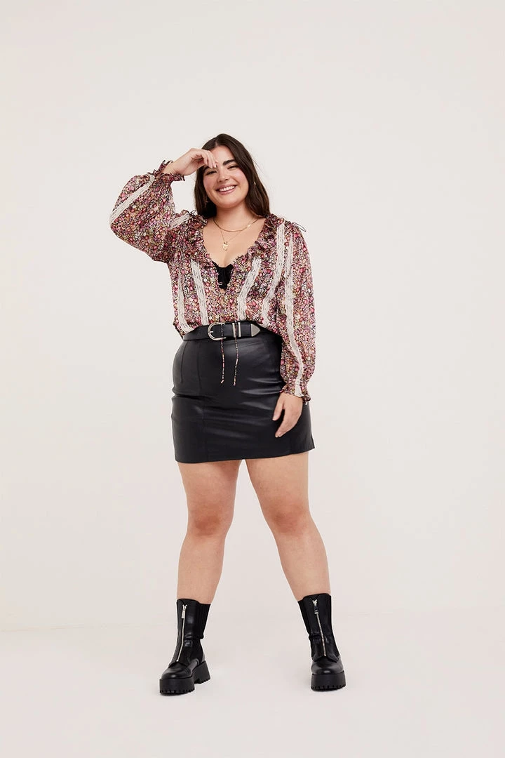 Ready-to-Wear Sale Vanessa Blouse 6 Ready-to-Wear Sale Vanessa Blouse