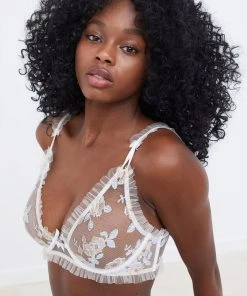 Victorias Secret Winter Snow Floral Underwire Bra