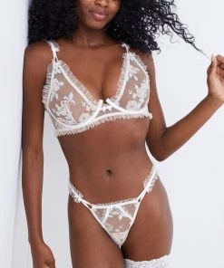 Victorias Secret Winter Snow Floral Underwire Bra